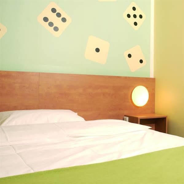 B&B Hotel Erlangen-Sued Zewnętrze zdjęcie